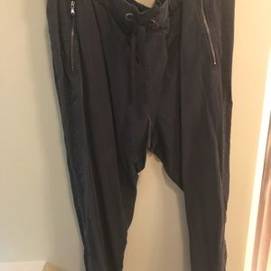 Banana Republic Pants - Banana Republic Navy Joggers Banana Republic Pants - Banana Republic Navy Joggers
